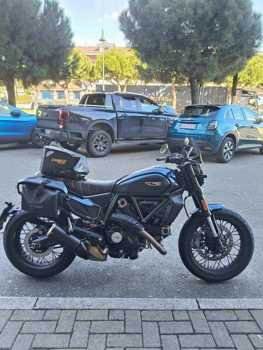 Ducati Scrambler 800 Nightshift (2023 - 24) (2)