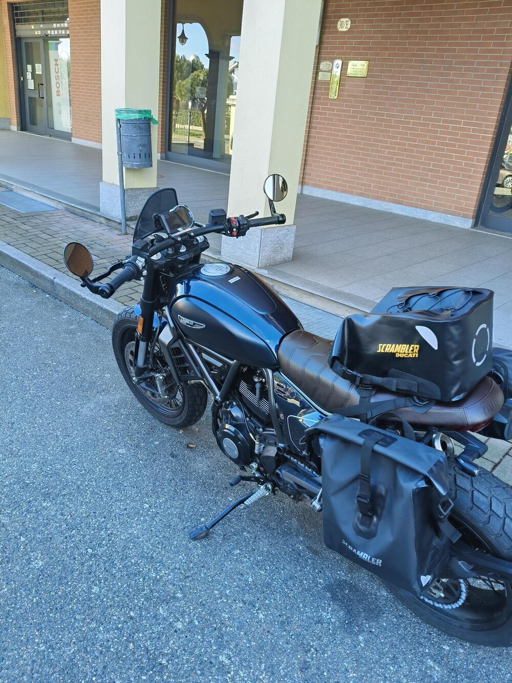 Ducati Scrambler 800 Nightshift (2023 - 24) (5)