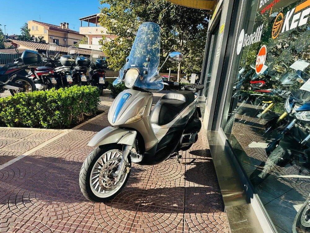 Piaggio Beverly 300 i.e. (2010 - 16) (11)