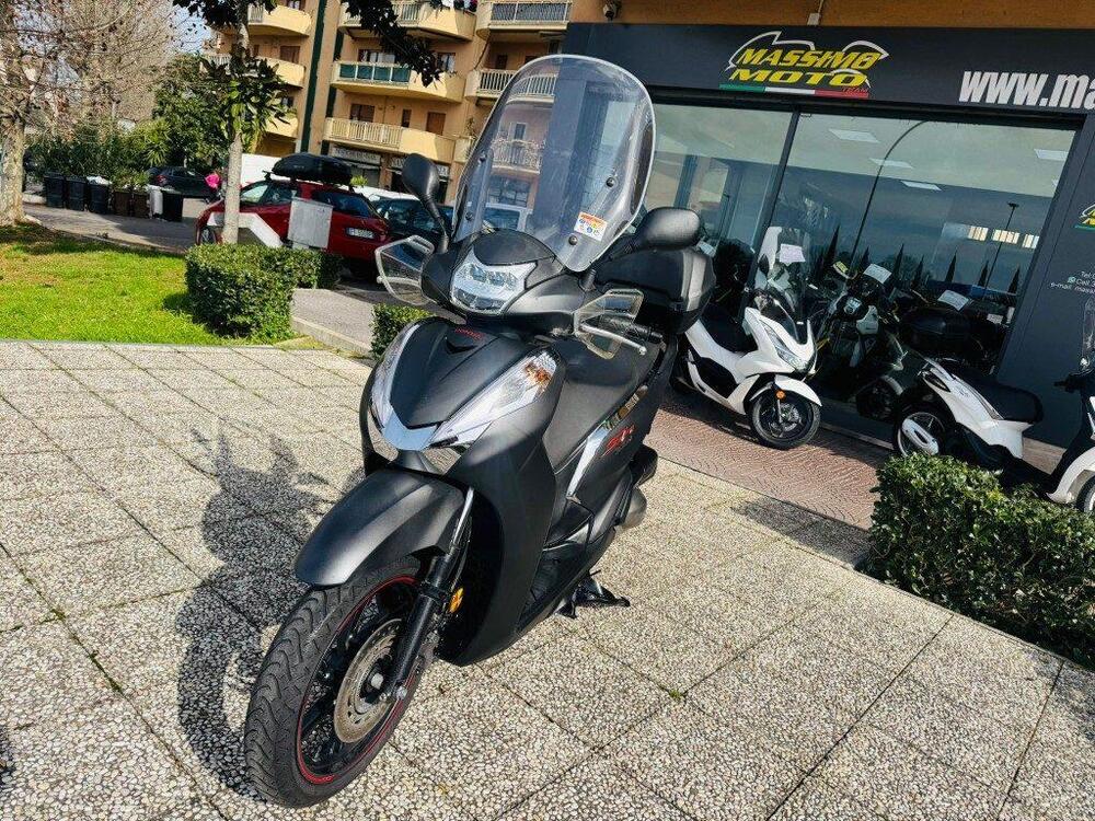 Honda SH 300 i ABS (2016 - 20) (8)