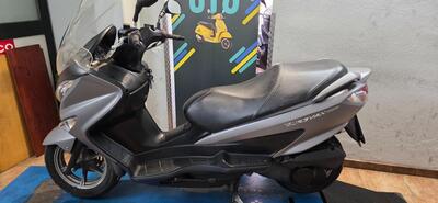 Suzuki Burgman UH 200 (2014 - 15) usata