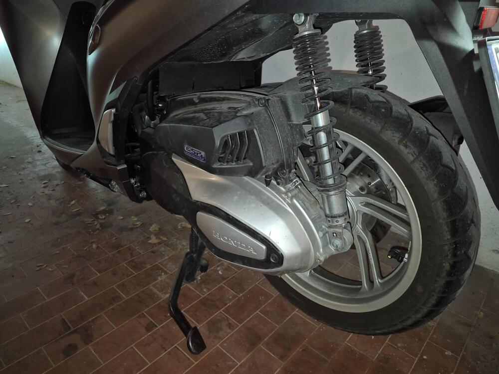 Honda SH 350 (2021 - 24) (5)