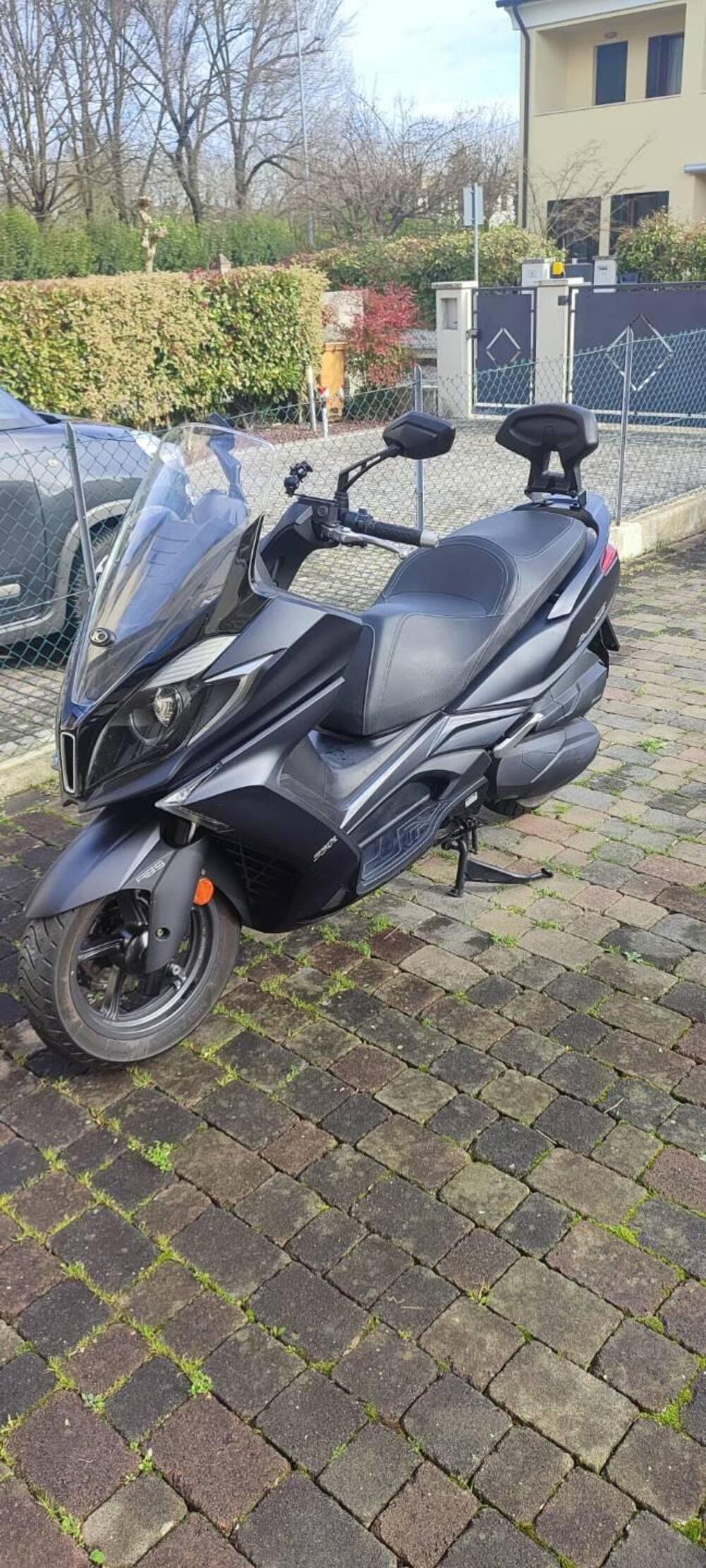 Kymco Downtown 350i ABS (2016 - 20) (4)