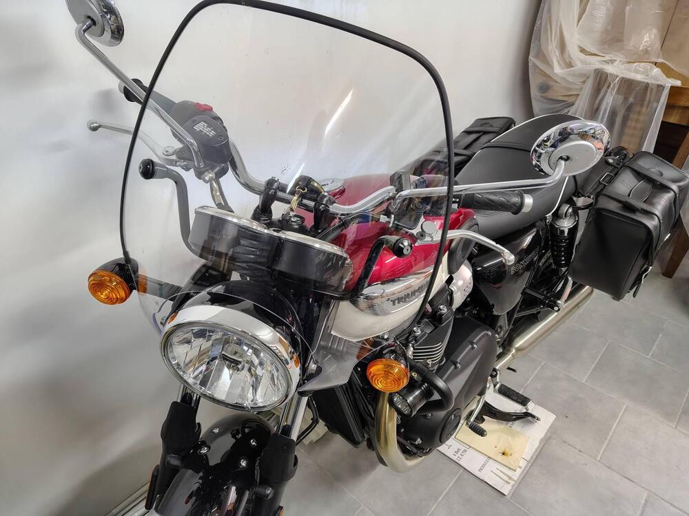 Triumph Bonneville T100 (2021 - 25) (4)