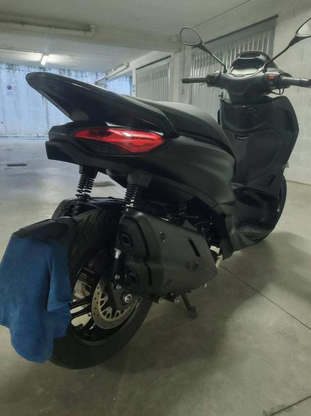 Piaggio Beverly 400 S ABS-ASR (2021 - 24) (5)