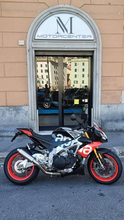 Aprilia Tuono V4 Factory (2017 - 18) usata