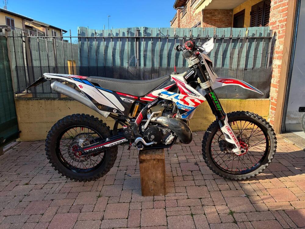 GASGAS EC 300 (2009) (2)