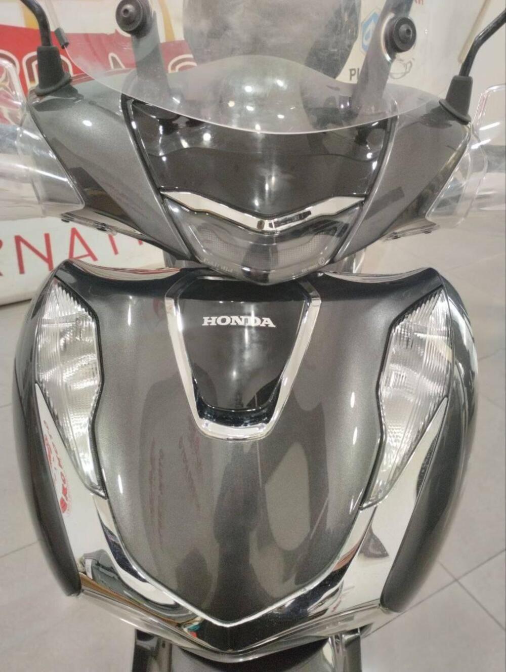 Honda SH 150i (2020 - 23) (4)