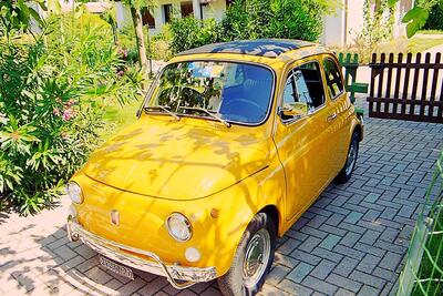 Fiat 500 L d'epoca del 1969 a Saonara