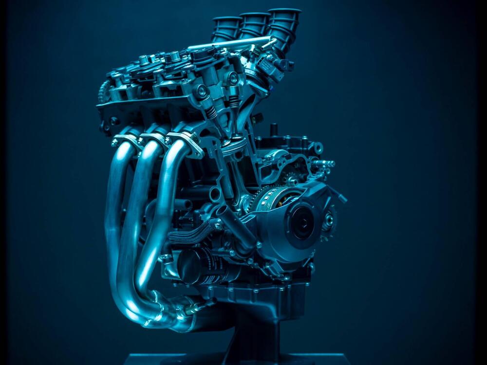 CFMOTO 675NK (2025 - 26) (3)