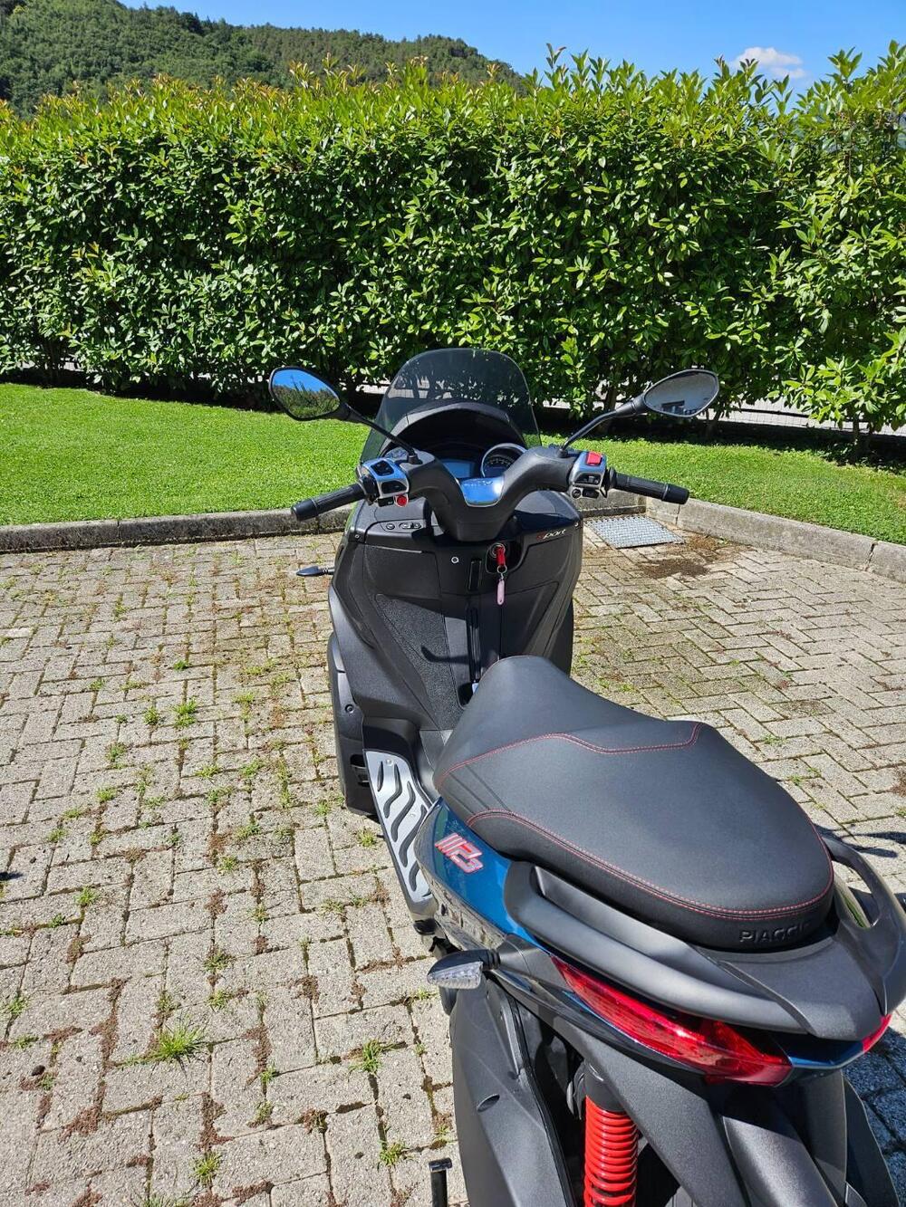 Piaggio MP3 300 ABS Hpe (2021 - 24) (3)