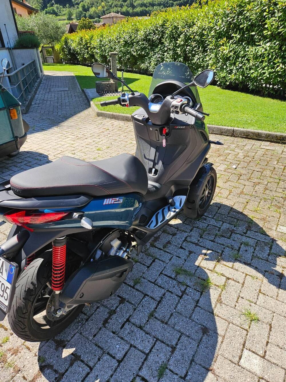 Piaggio MP3 300 ABS Hpe (2021 - 24) (2)