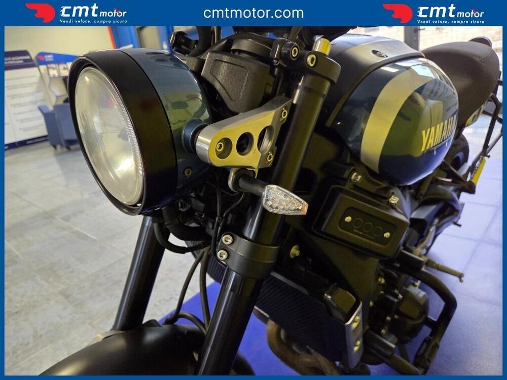 Yamaha XSR 900 ABS (2016 - 20) (13)