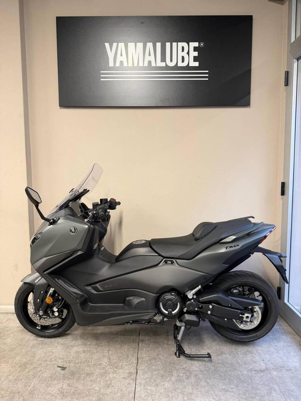 Yamaha T-Max 560 (2025 - 26) (4)
