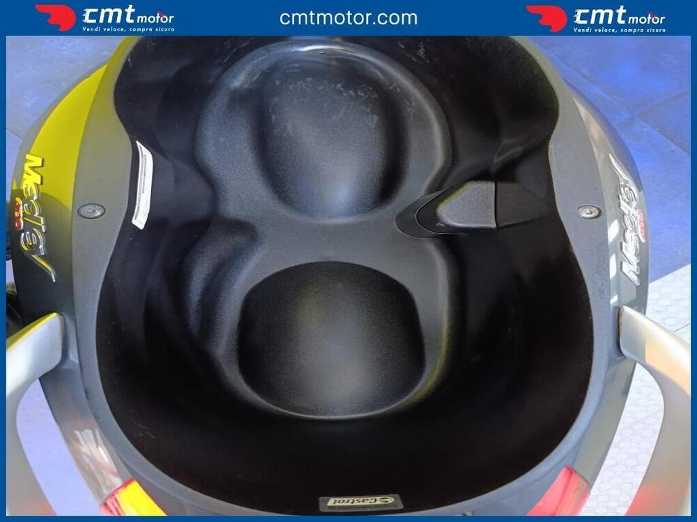 Piaggio Medley 125 ABS (2016 - 19) (6)