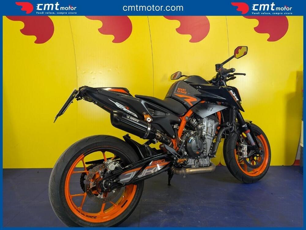 KTM 890 Duke R (2021) (4)