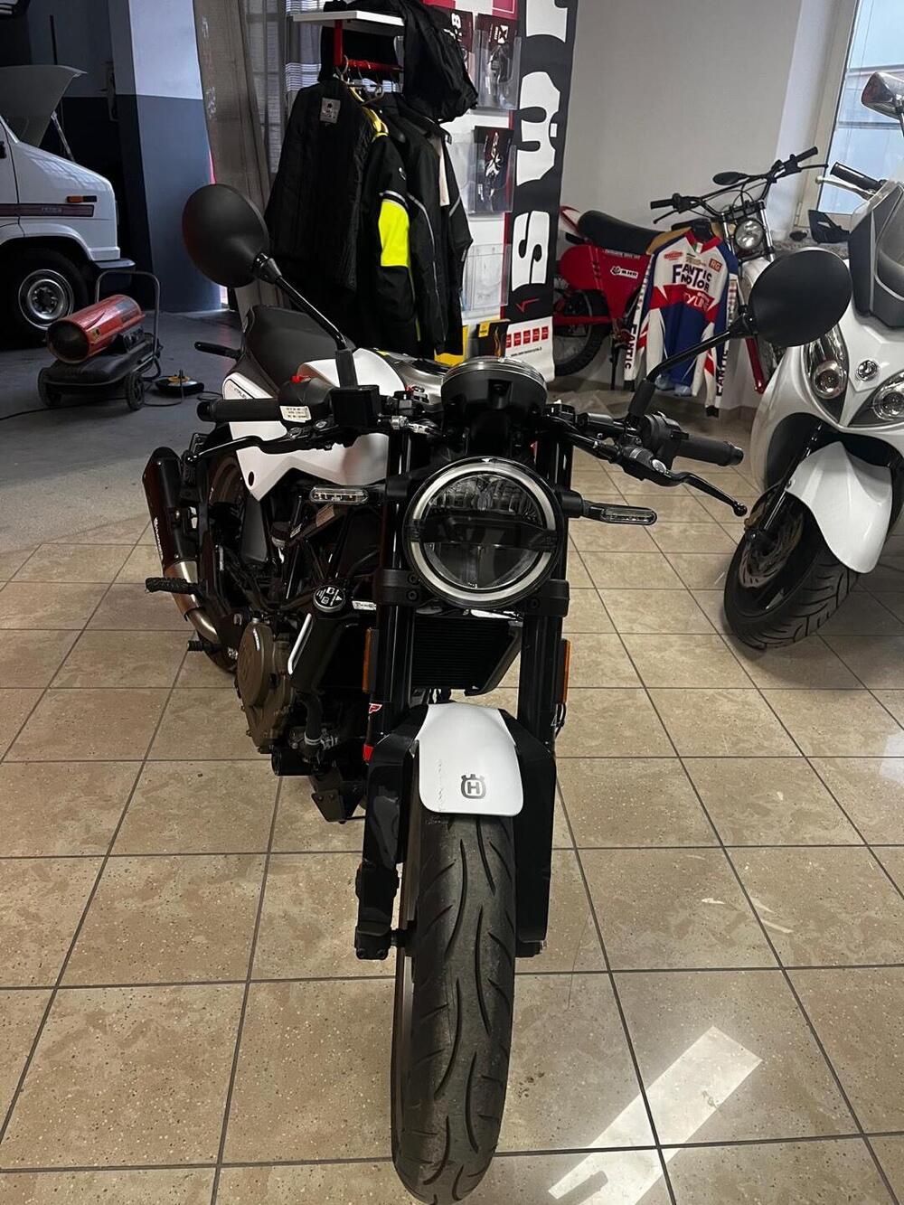 Husqvarna Vitpilen 401 (2024 - 26)