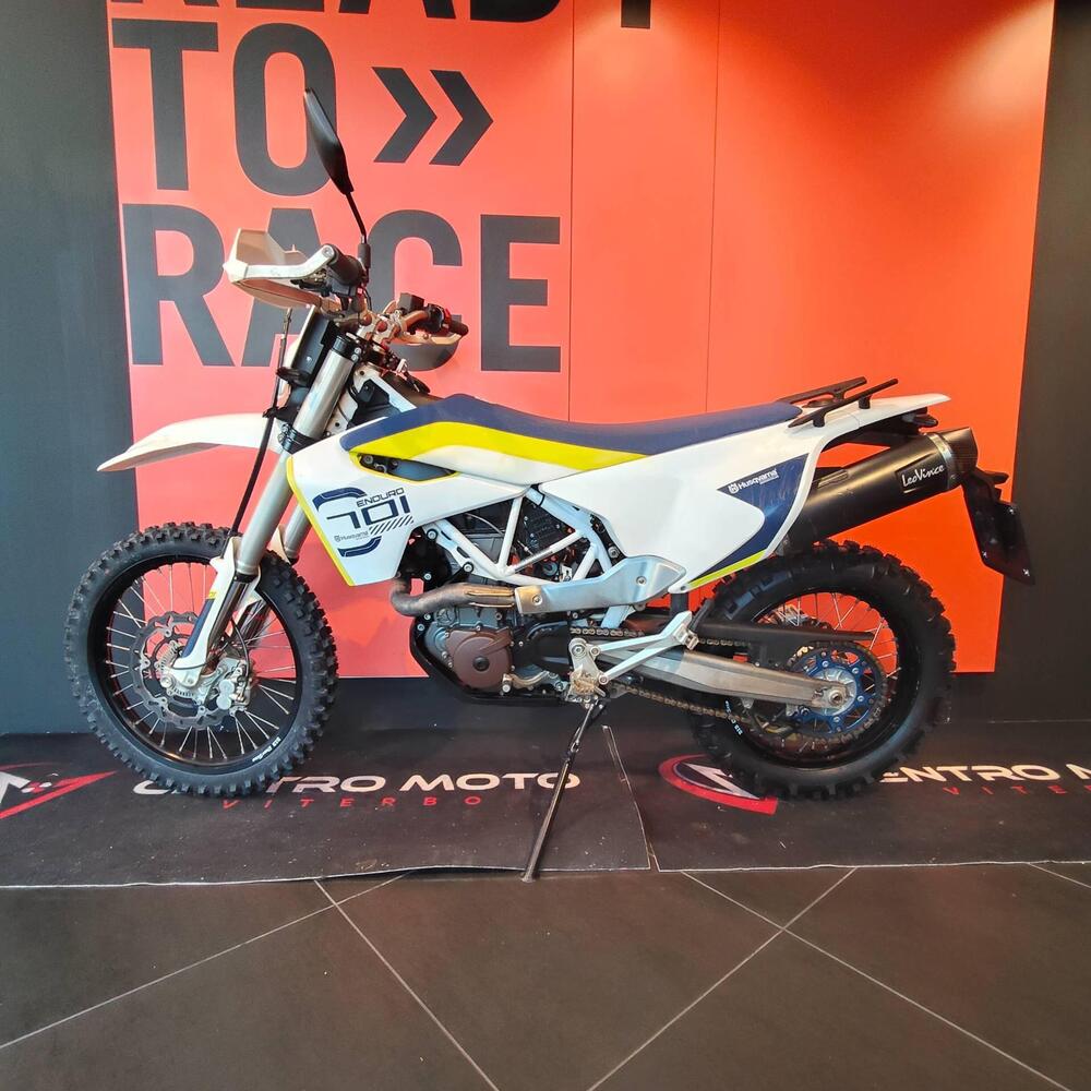 Husqvarna 701 Enduro (2017 - 19) (8)