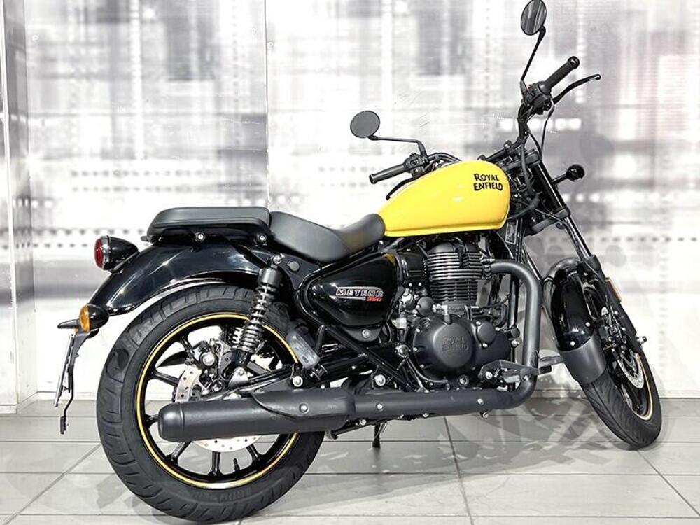 Royal Enfield Meteor 350 (2021 - 26) (8)