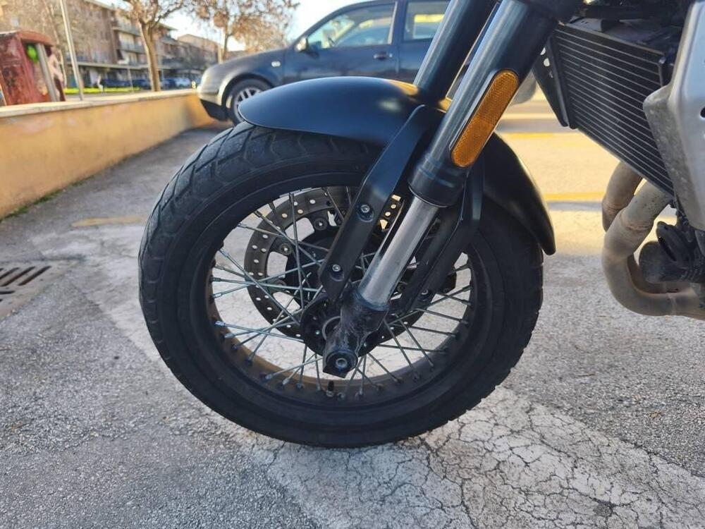 Brixton Motorcycles Crossfire 500 X (2021 - 26) (9)