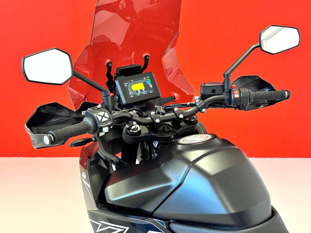 KTM 890 SMT (2023 - 25) (17)