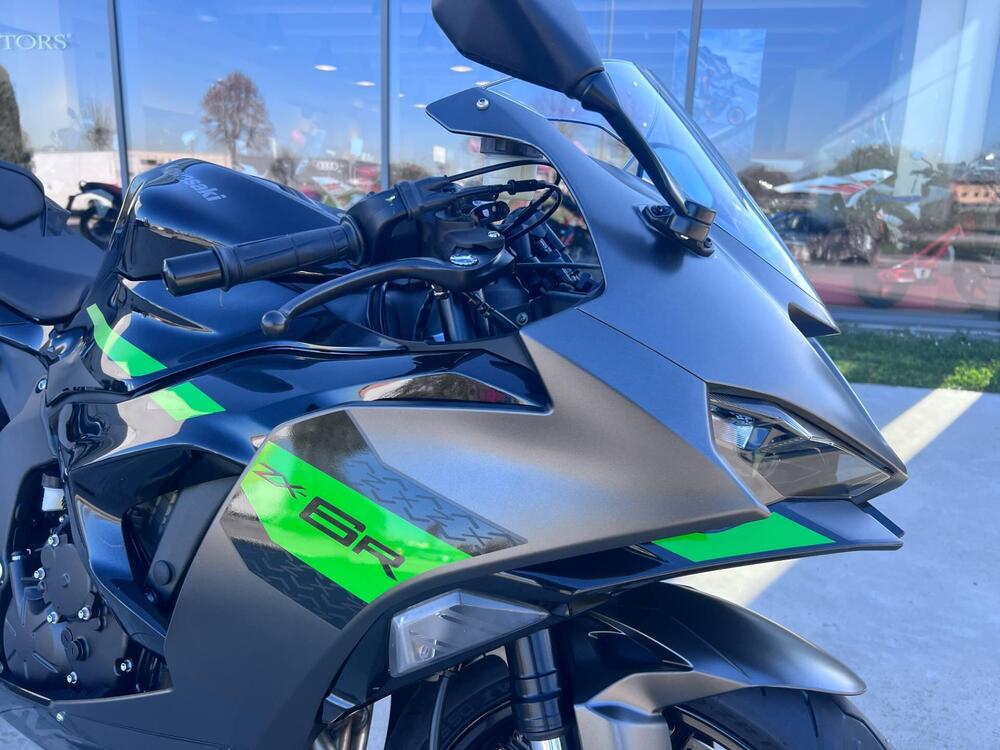 Kawasaki Ninja 636 ZX-6R (2024 - 26) (3)