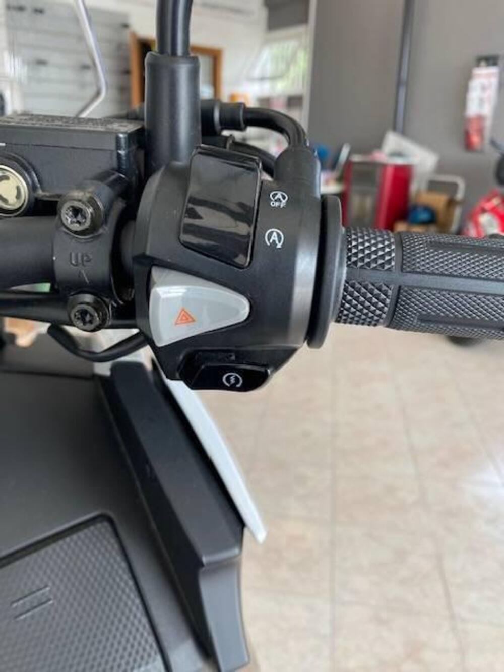 Wottan Motor GT2 125 (2025 - 26) (15)