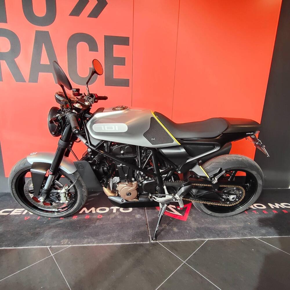 Husqvarna Vitpilen 701 (2018 - 19) (8)