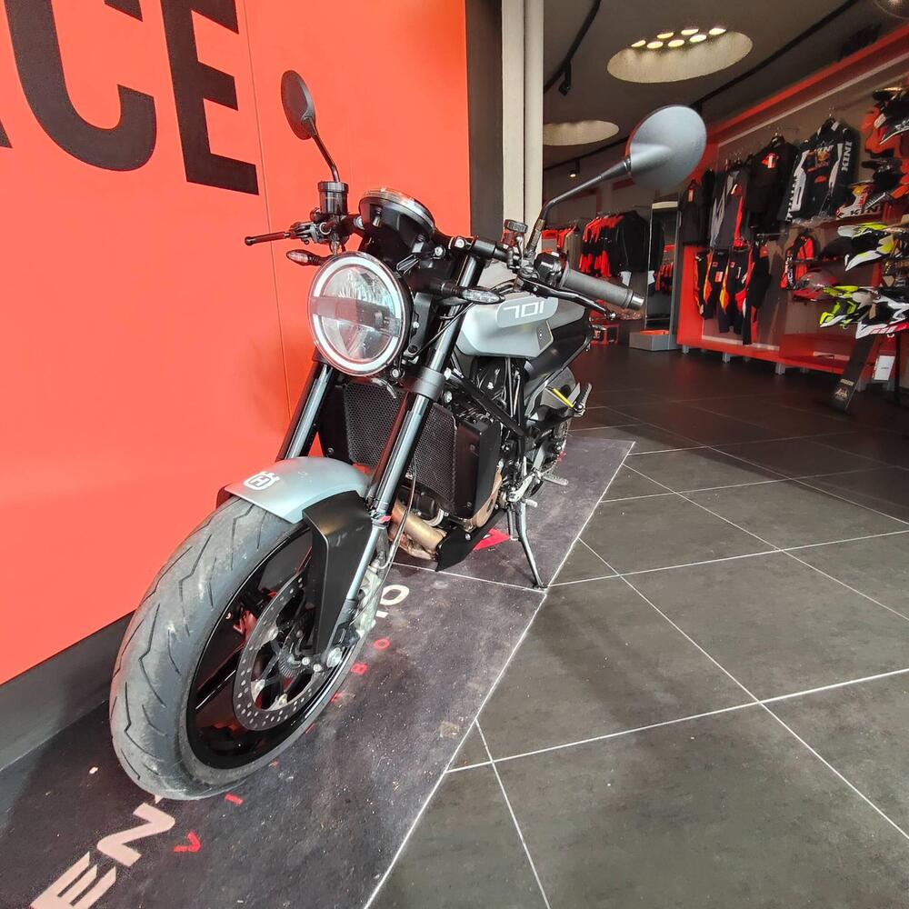 Husqvarna Vitpilen 701 (2018 - 19) (9)