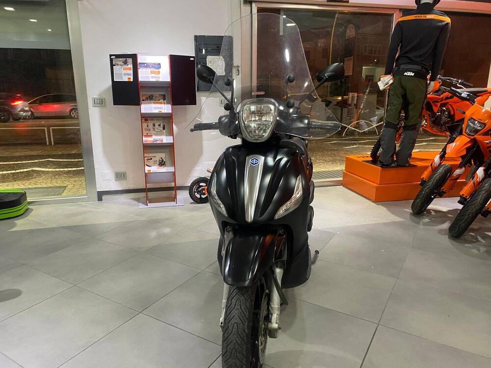 Piaggio Beverly 350 SportTouring ie (2011 - 15) (5)