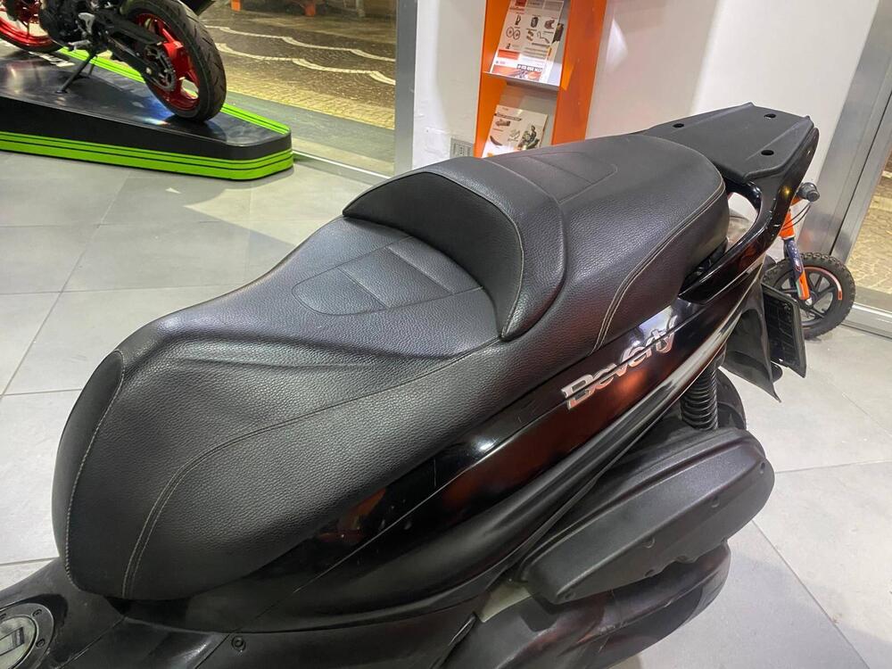 Piaggio Beverly 350 SportTouring ie (2011 - 15) (8)