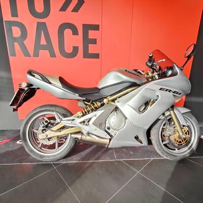 Kawasaki ER-6F (2006 - 08) usata