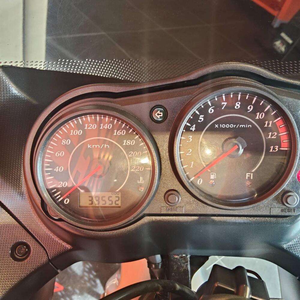 Kawasaki ER-6F (2006 - 08) (4)