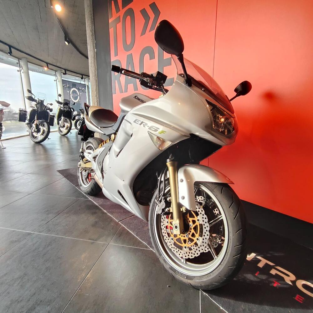 Kawasaki ER-6F (2006 - 08) (6)