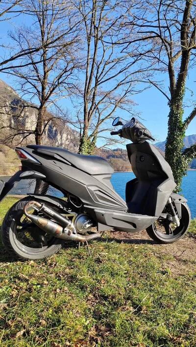 Malaguti F12 Phantom 50 R Liquid Cooled (2008 - 11) usata