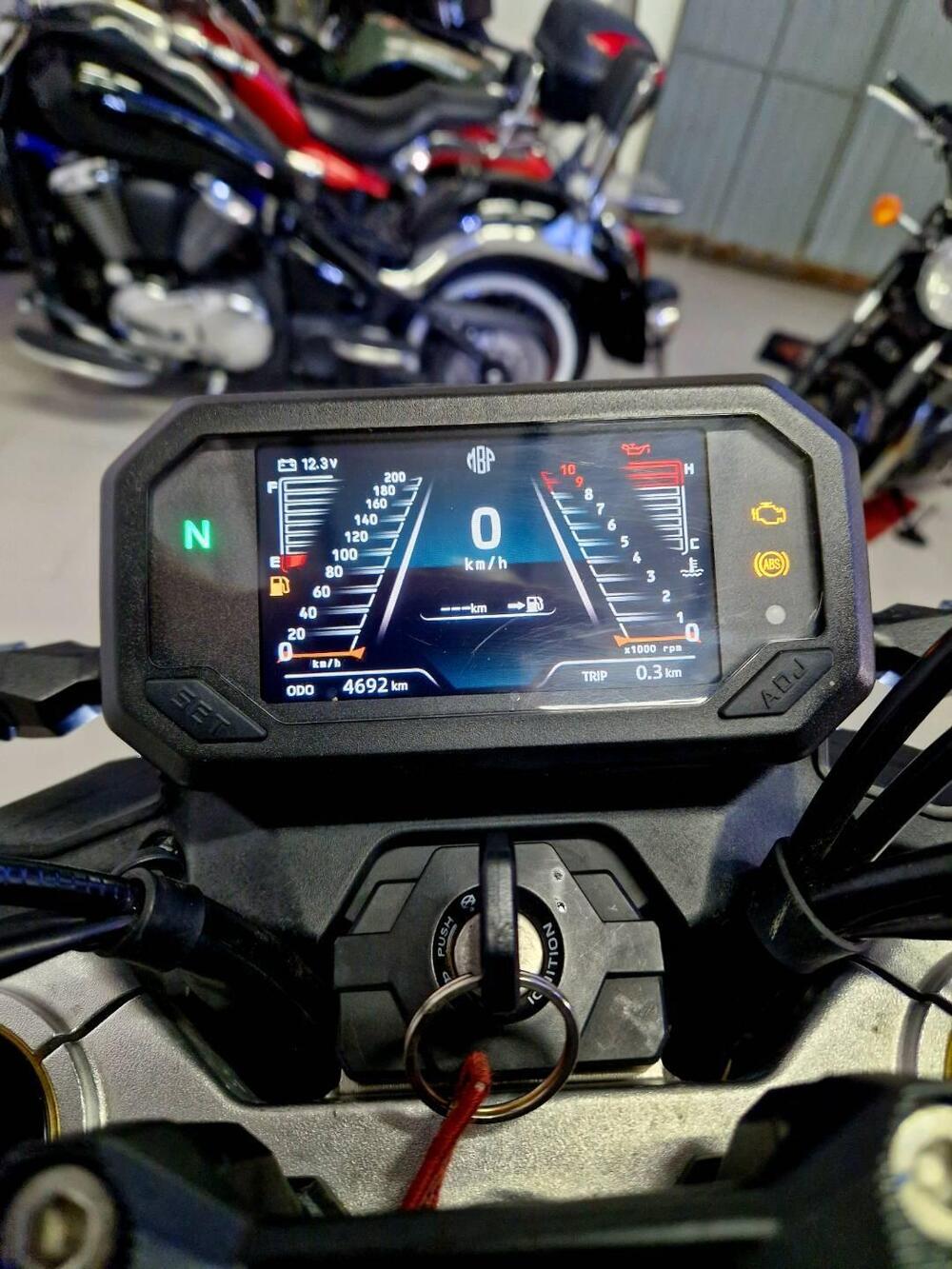 MBP M502N (2022 - 24) (14)