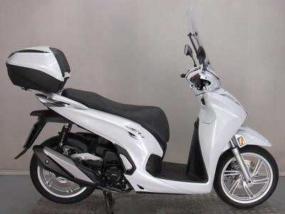 Honda SH 350 (2021 - 24) usata