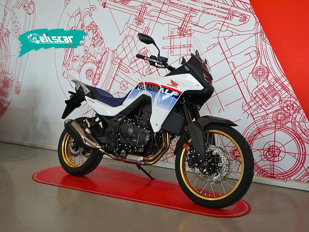 Honda Transalp XL750 (2025) (2)