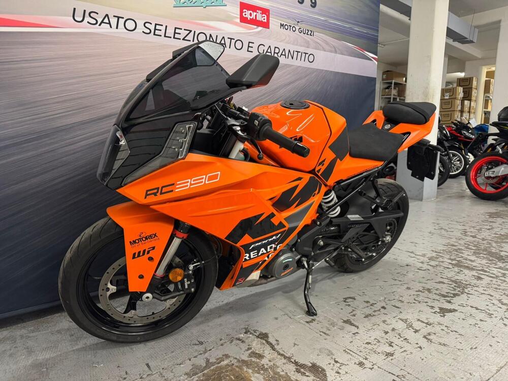KTM RC 390 (2022 - 26) (4)