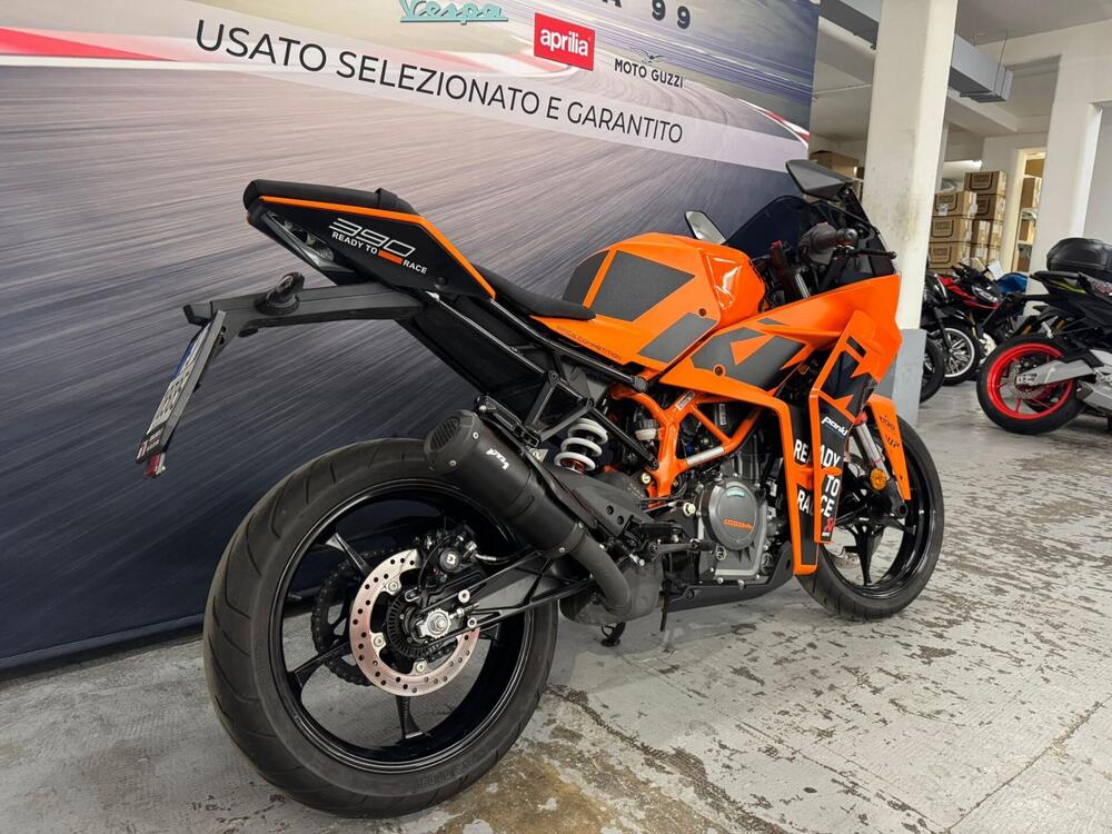 KTM RC 390 (2022 - 26) (11)