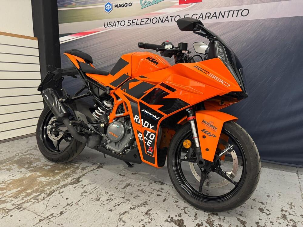 KTM RC 390 (2022 - 26) (12)