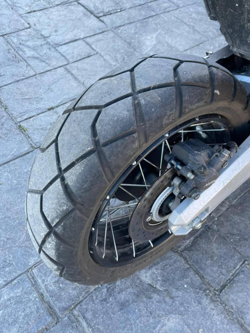 Honda X-ADV 750 (2025 - 26) (2)