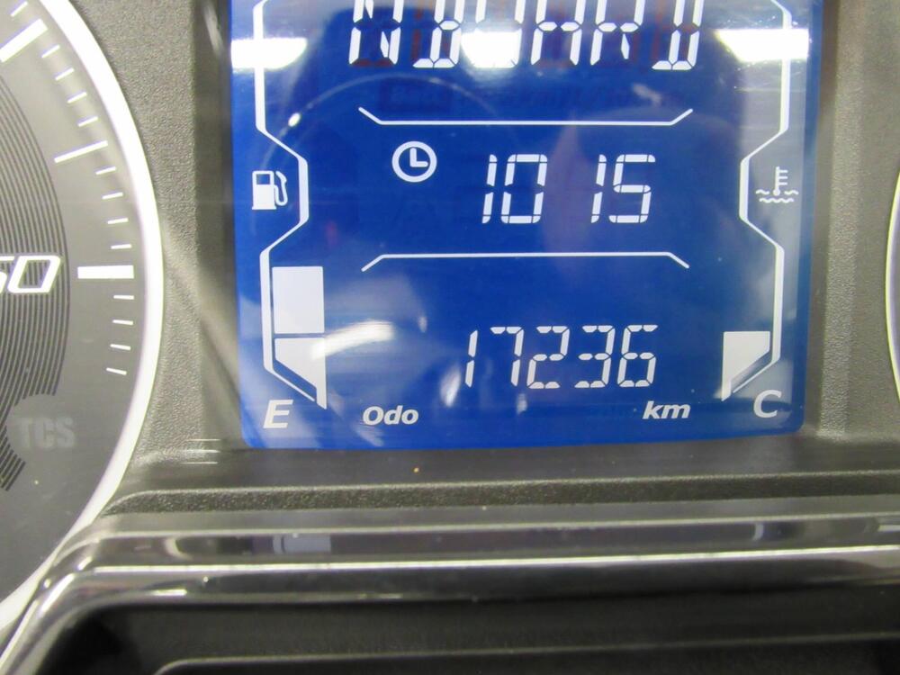 Yamaha X-Max 300 Tech Max (2021 - 24) (8)