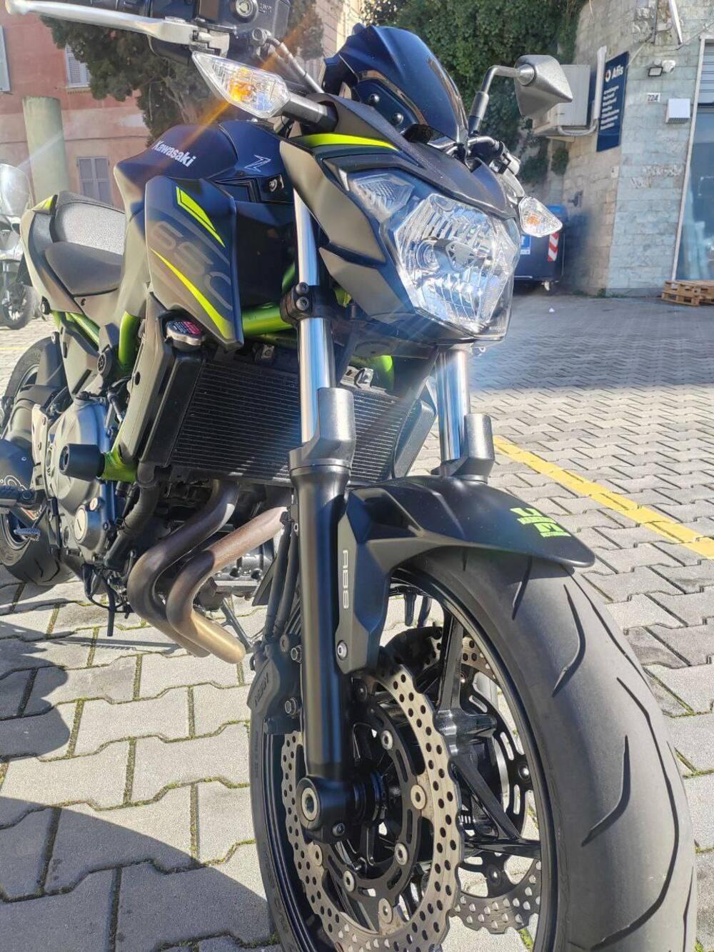 Kawasaki Z 650 (2017 - 19) (4)
