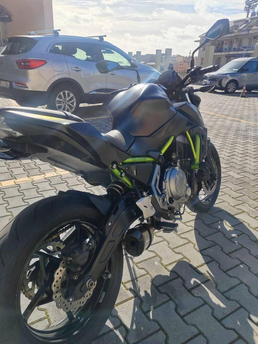 Kawasaki Z 650 (2017 - 19) (6)