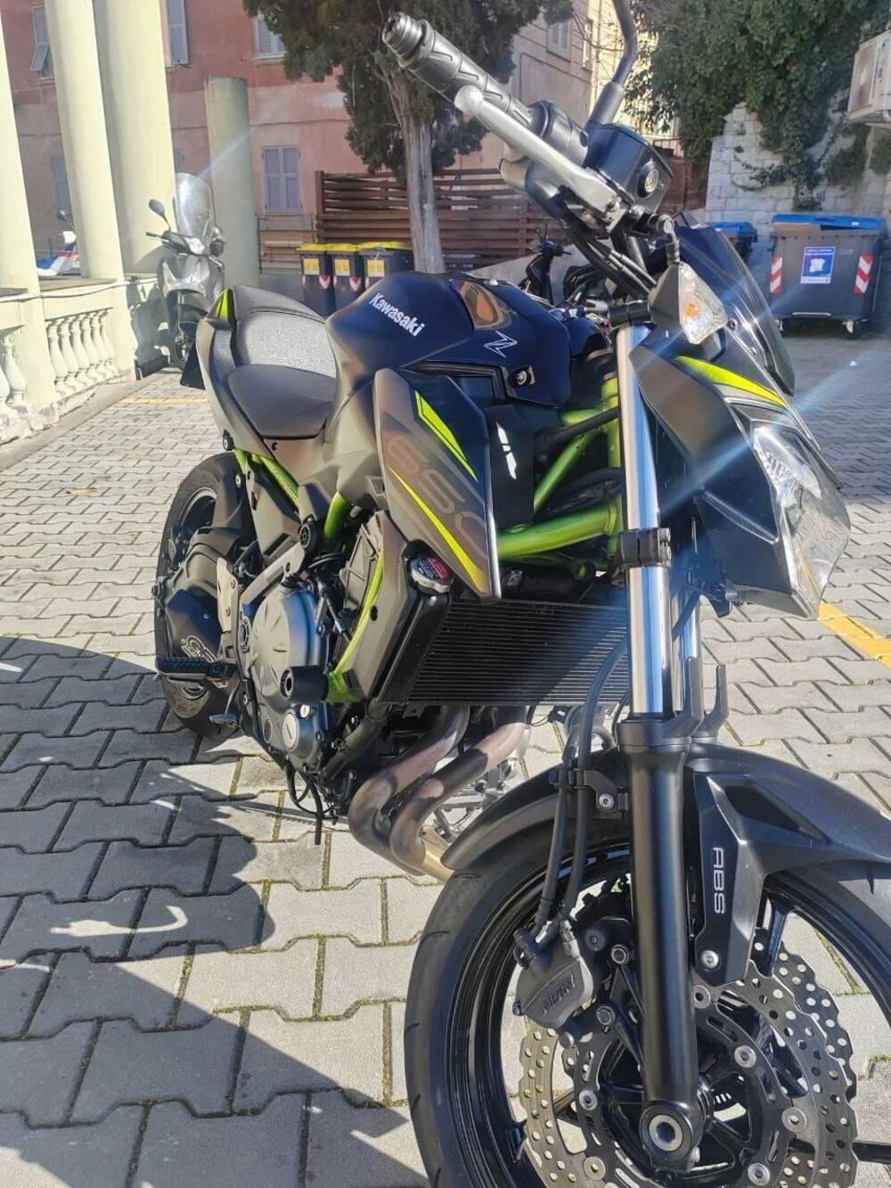 Kawasaki Z 650 (2017 - 19) (7)