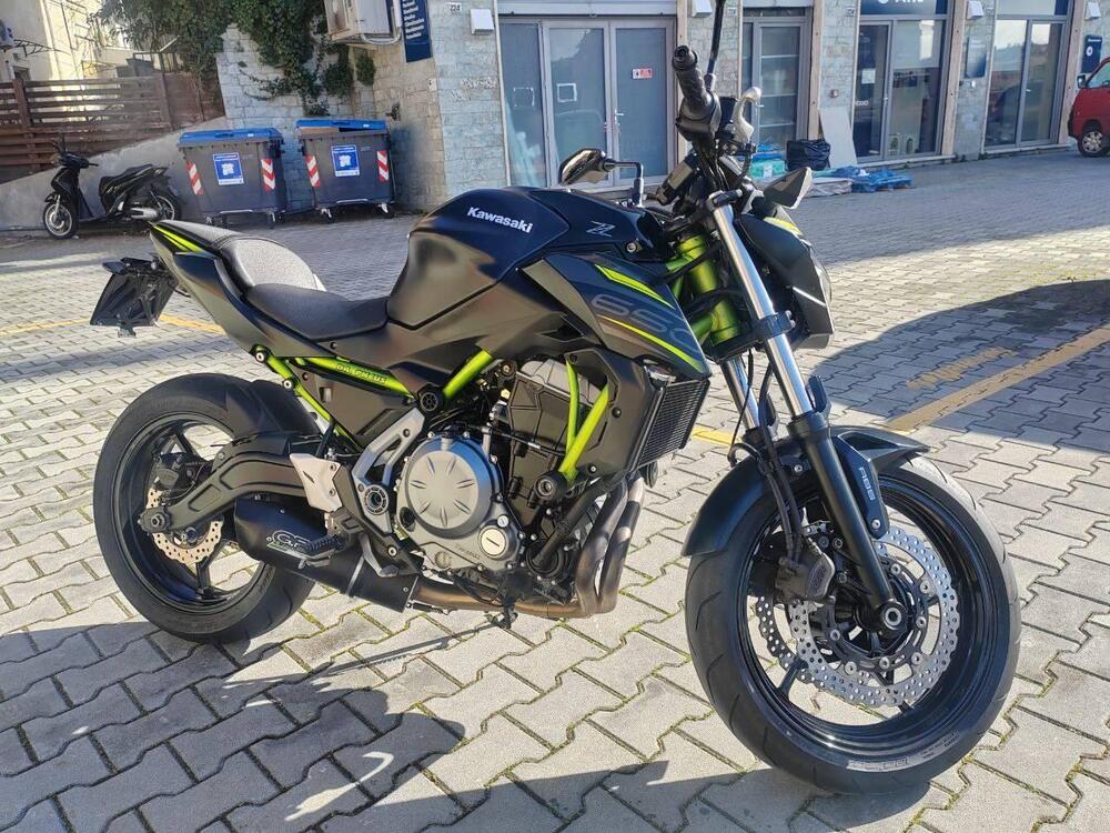 Kawasaki Z 650 (2017 - 19) (9)
