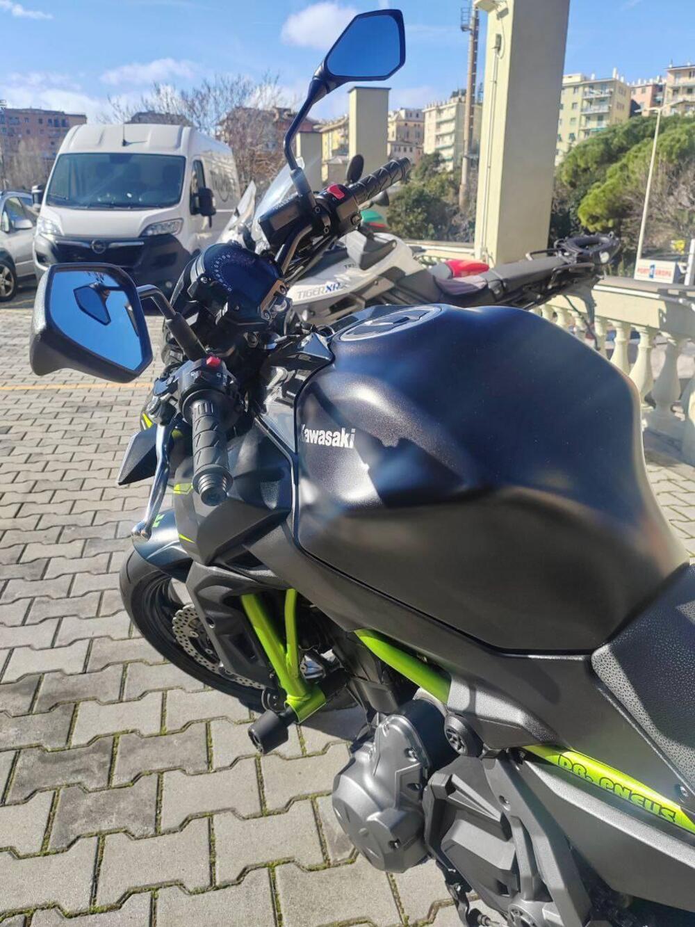Kawasaki Z 650 (2017 - 19) (8)