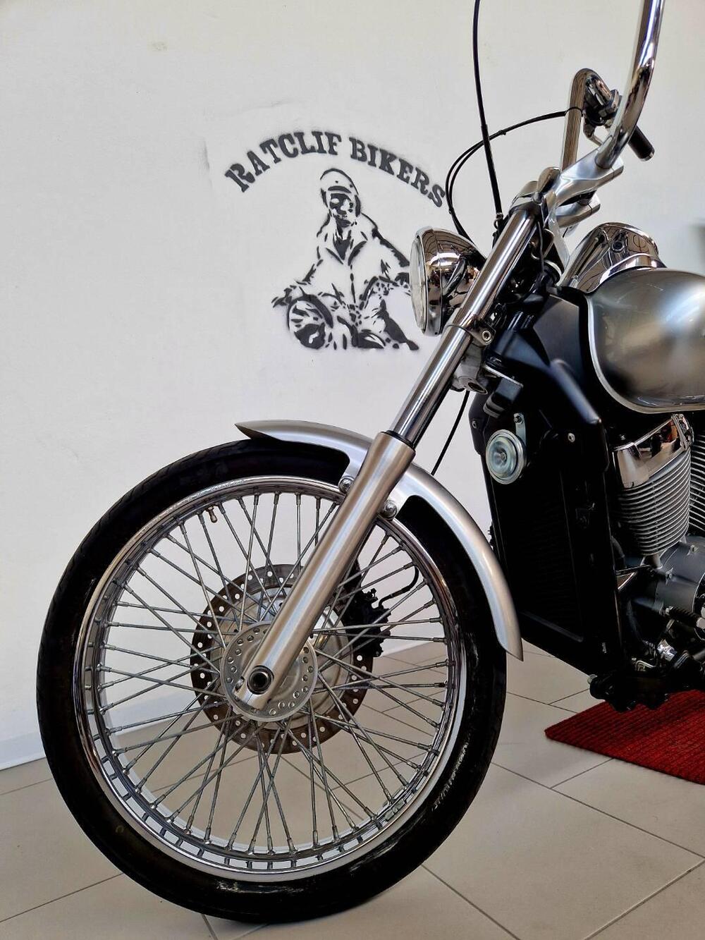 Honda VT 750 Shadow Black Spirit (2007 - 16) (15)