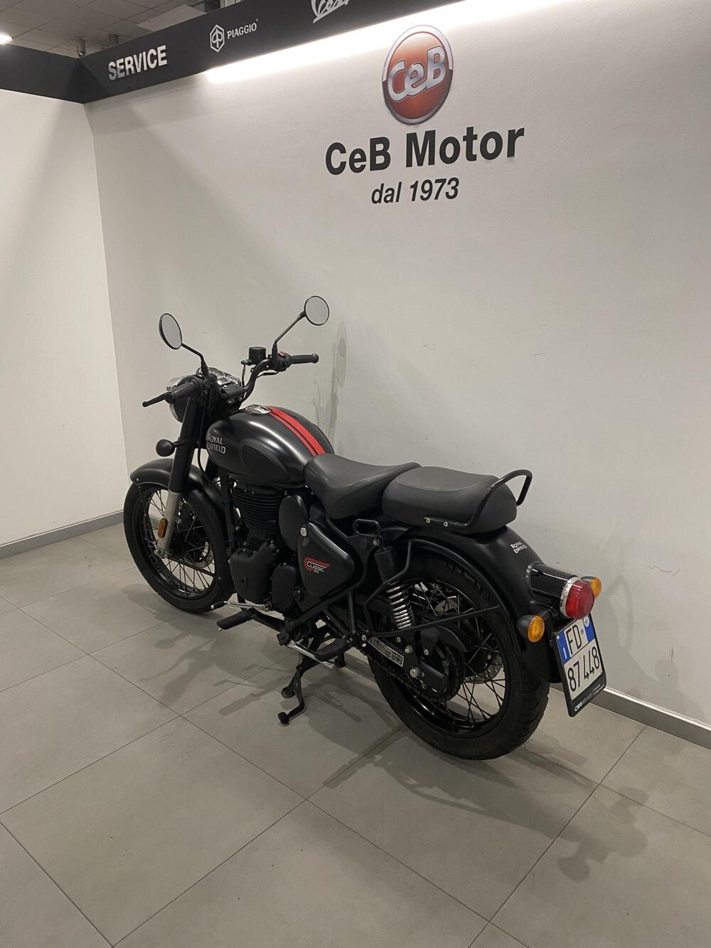 Royal Enfield Classic 350 (2021 - 26) (4)